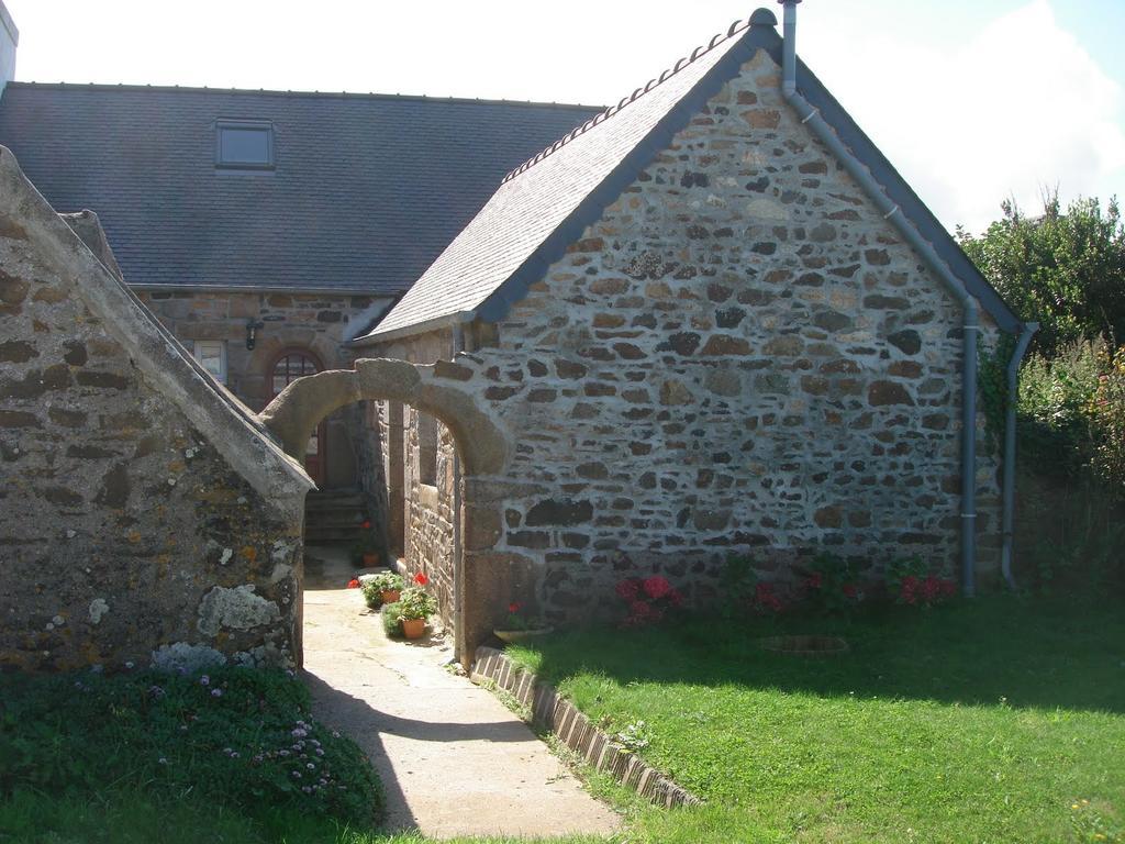 Villa Les Hauts de Kerdrein Saint-Jean-du-Doigt Exterior foto